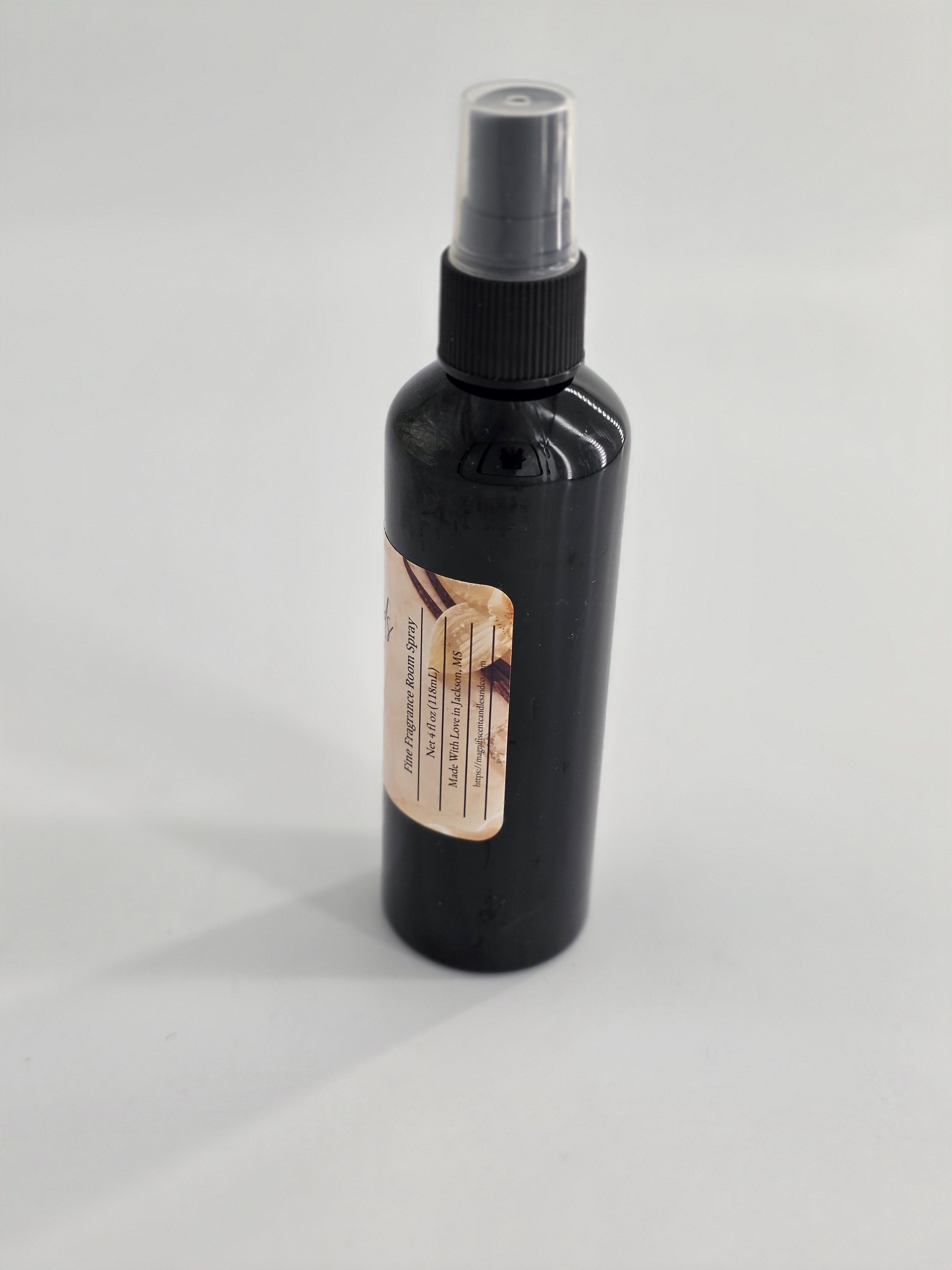 Iced Vanilla Woods Room Spray – 4 oz