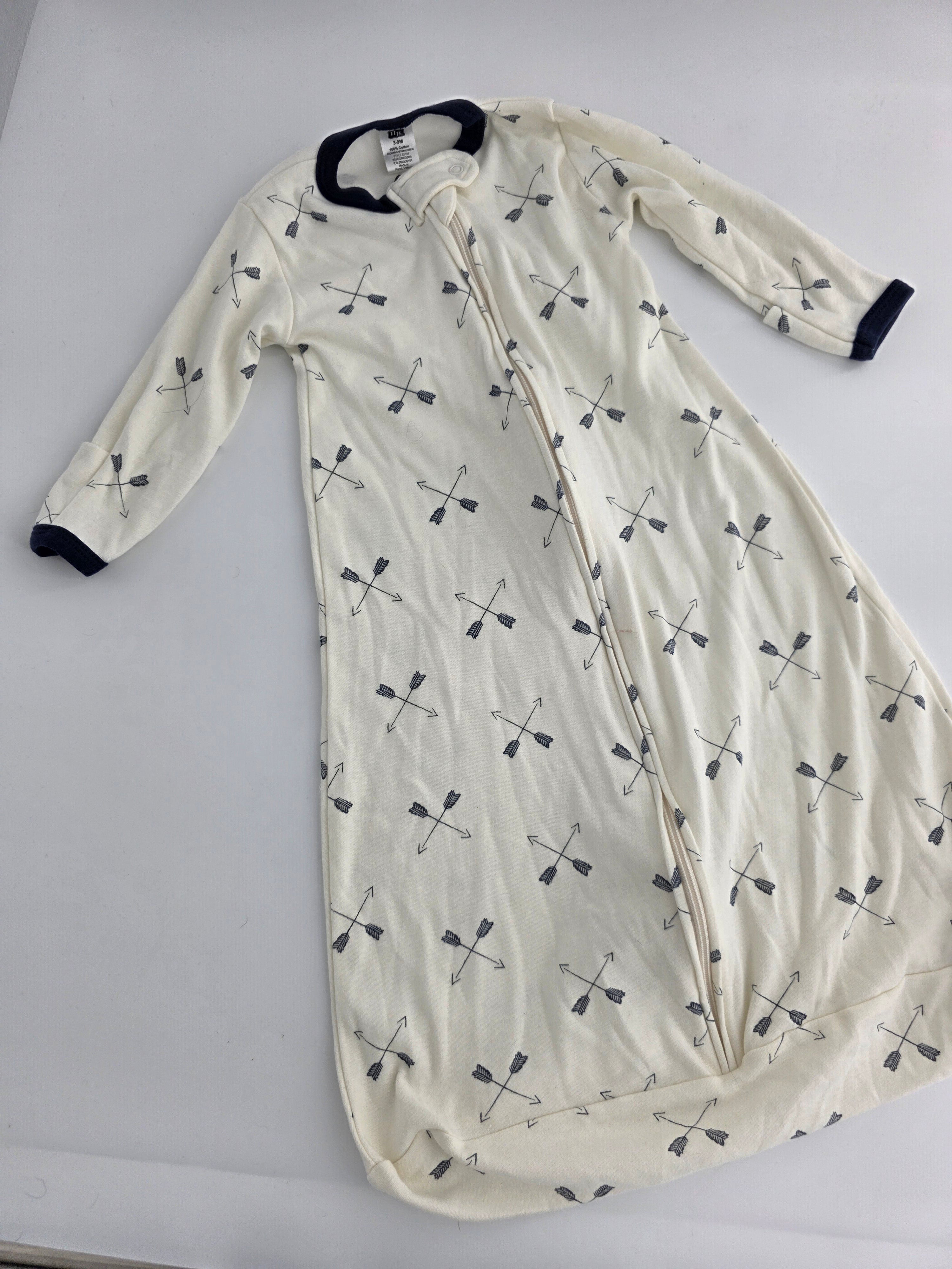 HB Crossed Arrows Sleep Gown – 3–9M