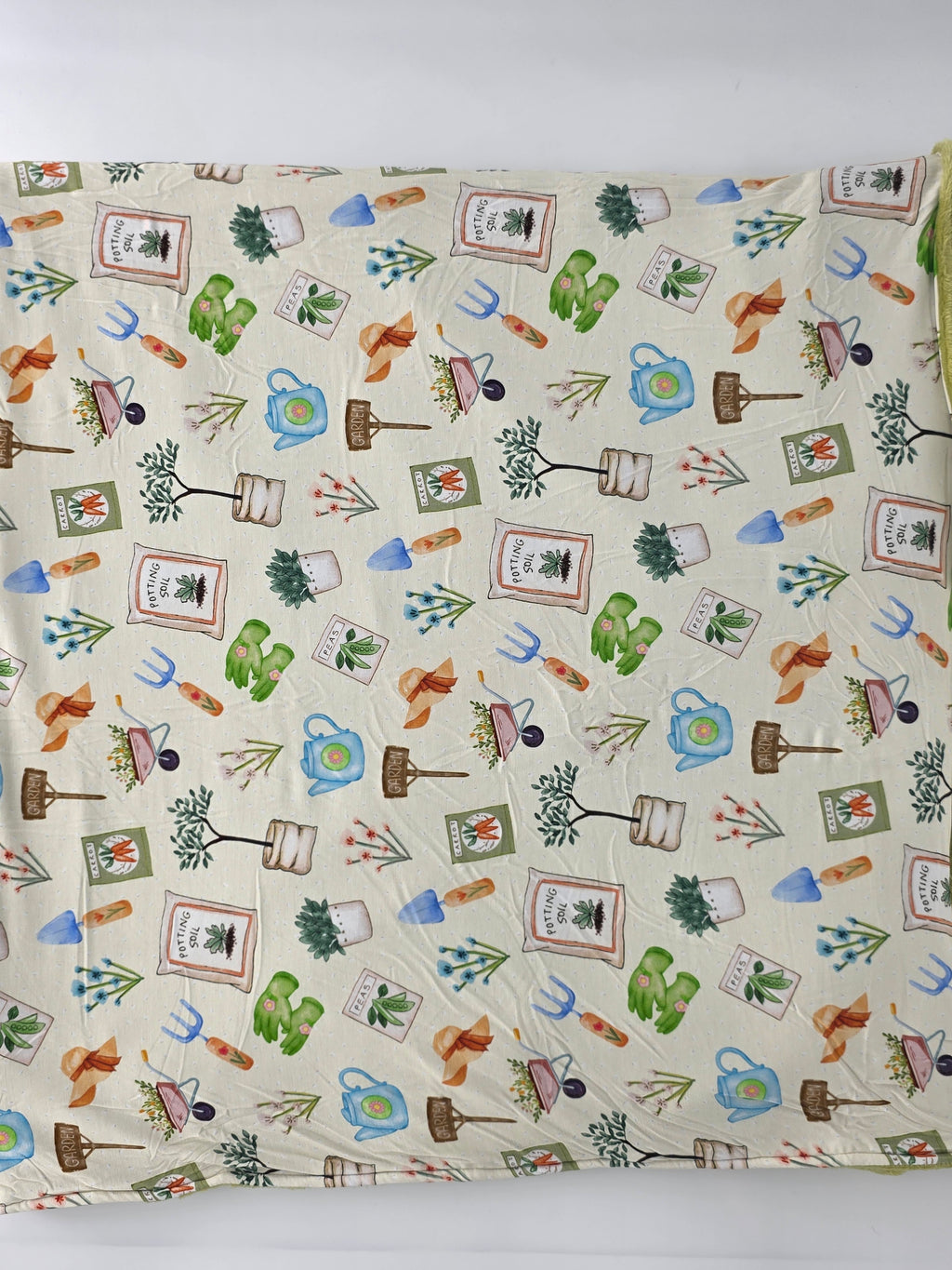 Cozy Critters Bamboo Garden Plush Blanket