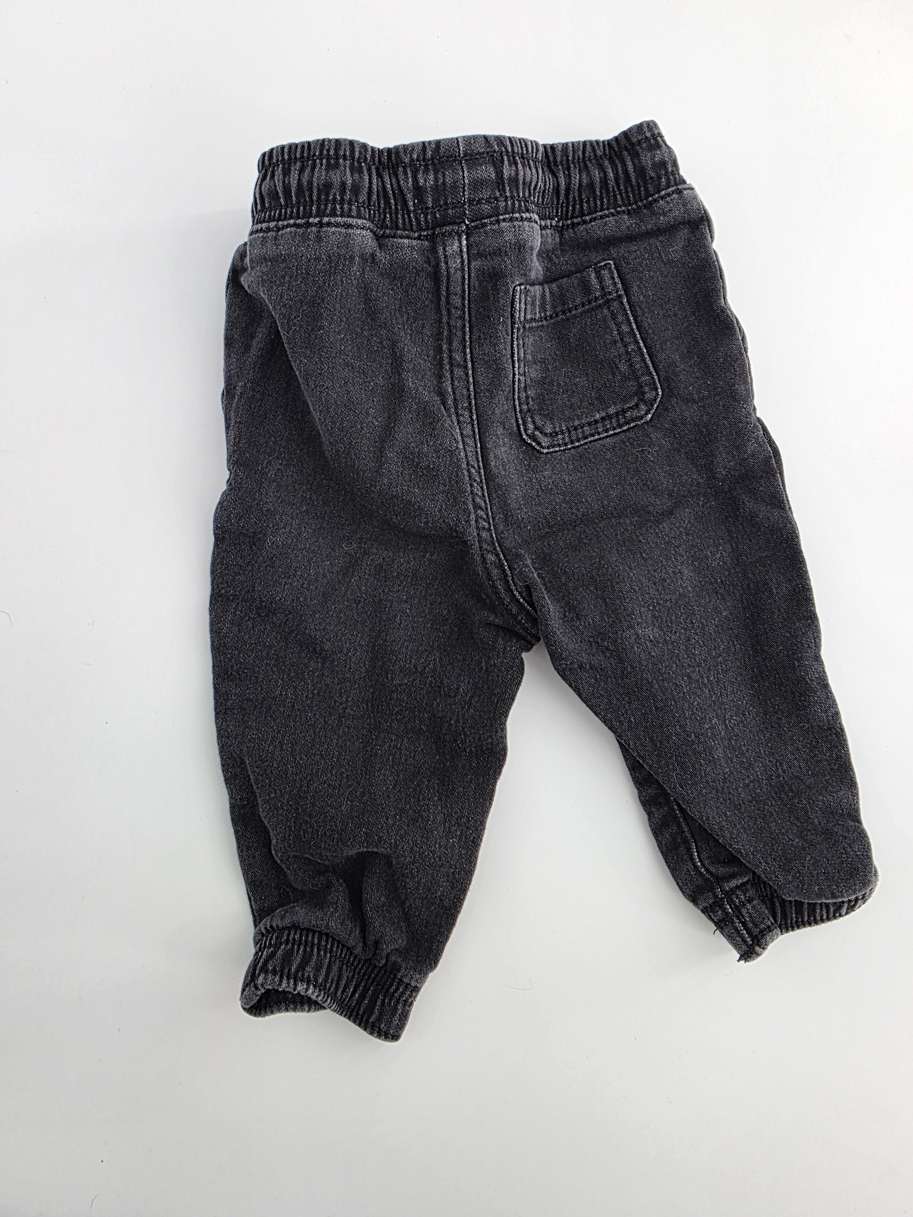 OshKosh Black Wash Jogger Pants – 6–9M