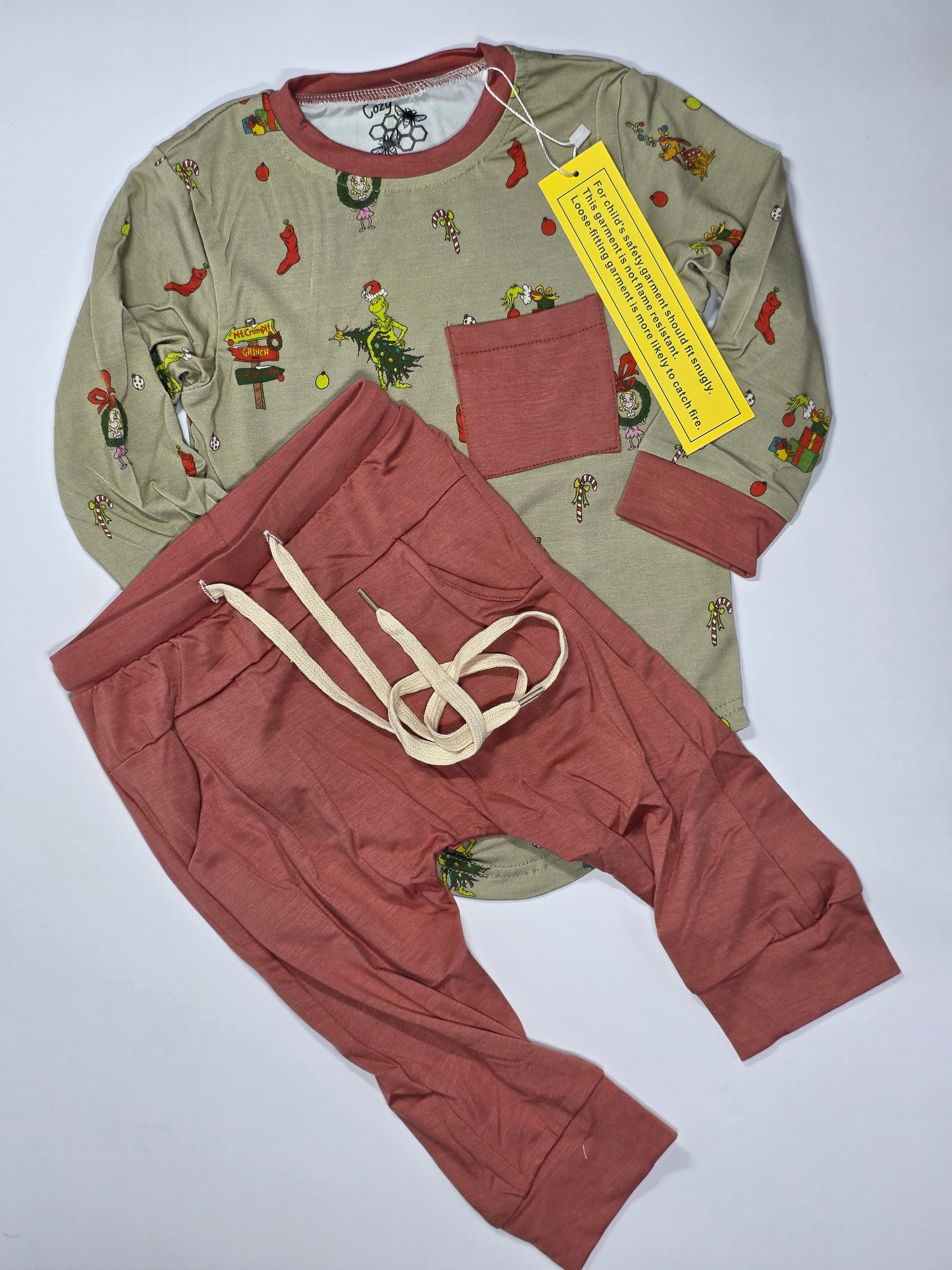 Grinch Long Sleeve Shirt & Pants Set